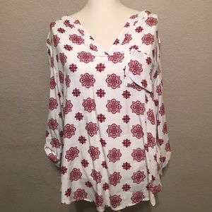 Beautiful V-neck Red Flower Patterned Dress Shirt